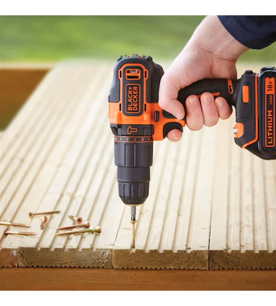 KIT VALIGETTA TRAPANO AVVITATORE A PERCUSSIONE A BATTERIA BLACK+DECKER "BDCHD18KB-QW" 2 BATTERIE 18V