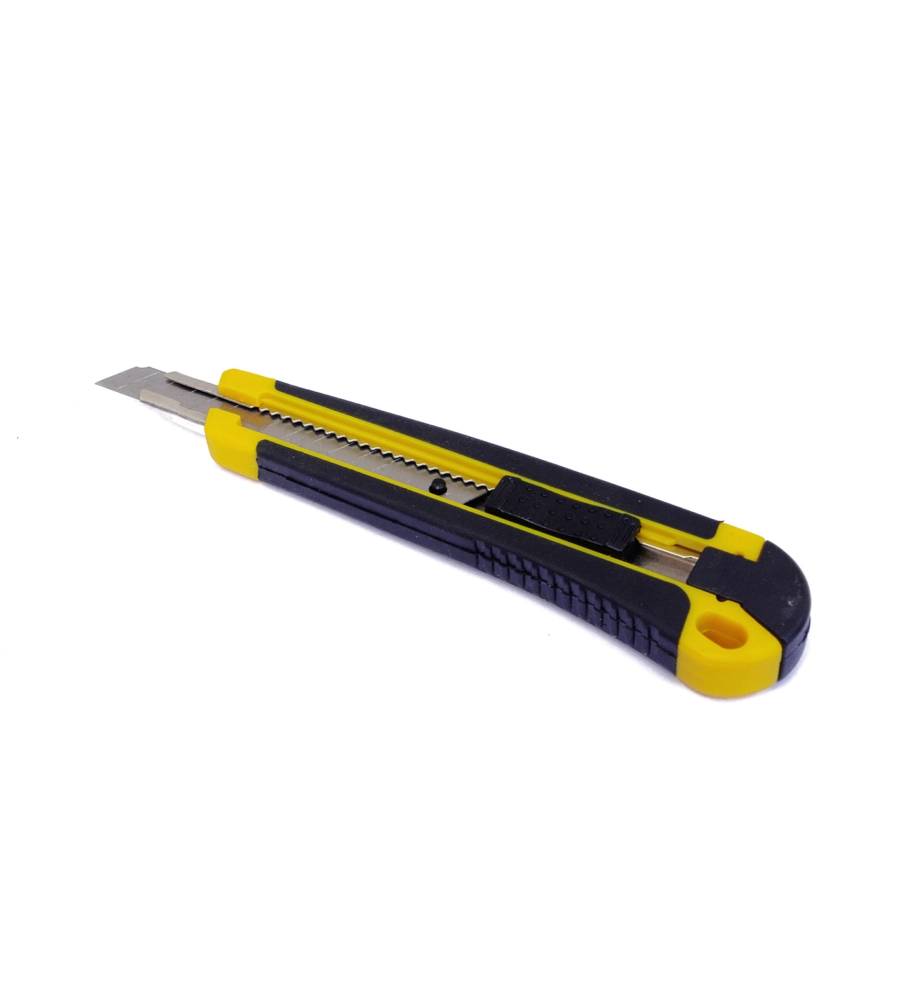 CUTTER UNIVERSALE 9 MM.