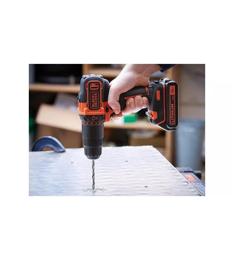 KIT VALIGETTA TRAPANO AVVITATORE A BATTERIA BLACK+DECKER "BDCDC18K-QW" 18V 1,5AH