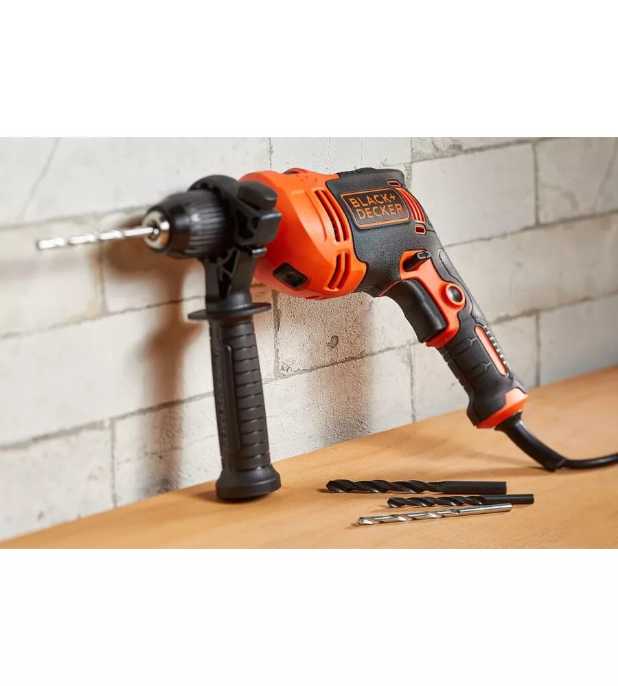 KIT VALIGETTA TRAPANO A PERCUSSIONE ELETTRICO BLACK+DECKER "BEH710K" 710 W