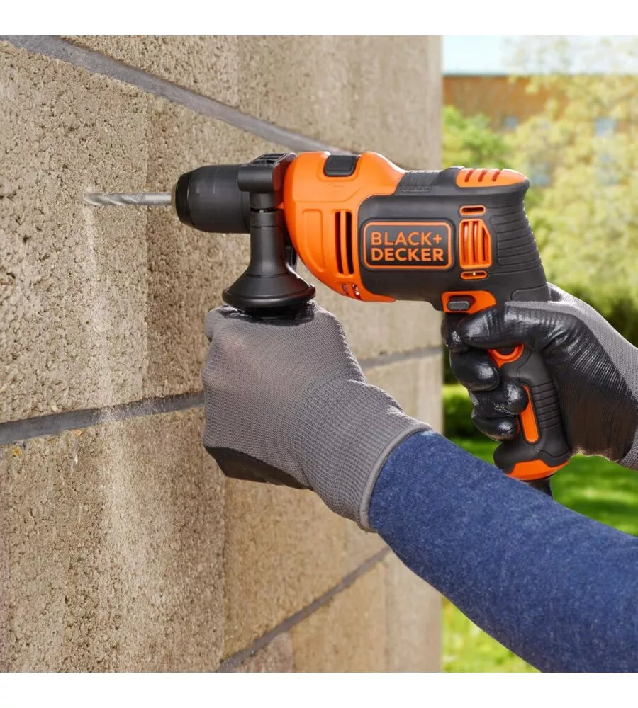 KIT VALIGETTA TRAPANO A PERCUSSIONE ELETTRICO BLACK+DECKER "BEH710K" 710 W