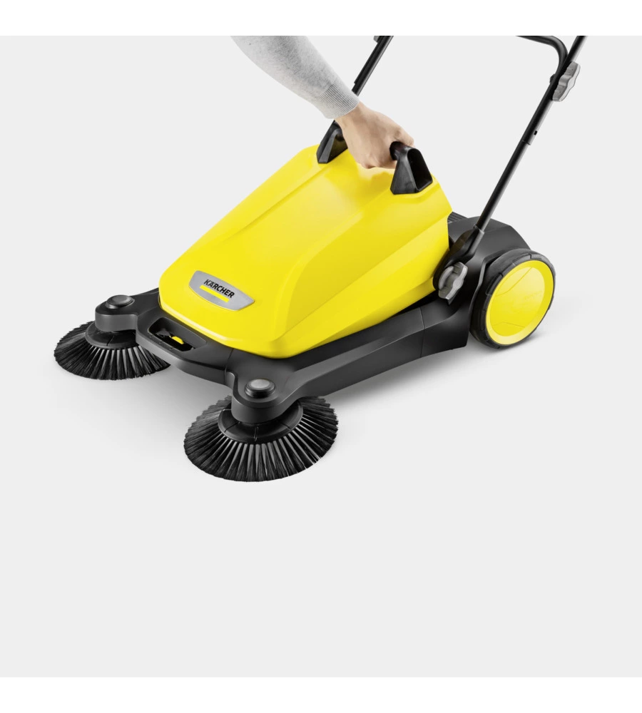 SPAZZATRICE MANUALE KARCHER S4 CON UNA SPAZZOLA LATERALE