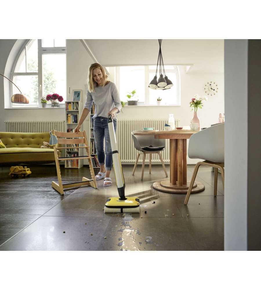 LAVAPAVIMENTI FC7 QUATTRO RULLI CORDLESS A BATTERIA - KARCHER