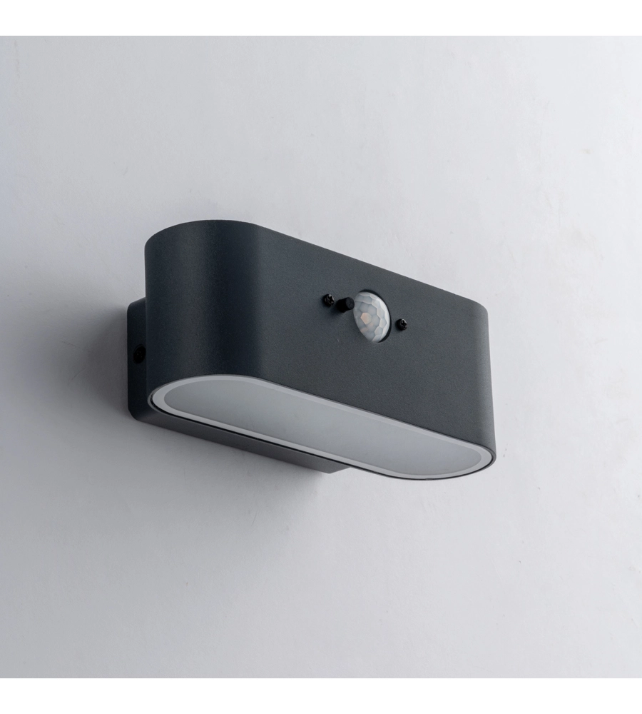 APPLIQUE LED "ALBERT" 18,1X6,6X9,1 CM, 2.5 W