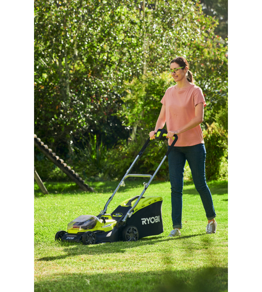 TAGLIAERBA IBRIDO BATTERIA ED ELETTRICO RYOBI "RY18LMH37A-250" TAGLIO 37CM 18V, DUE BATTERIE 5AH INCLUSE