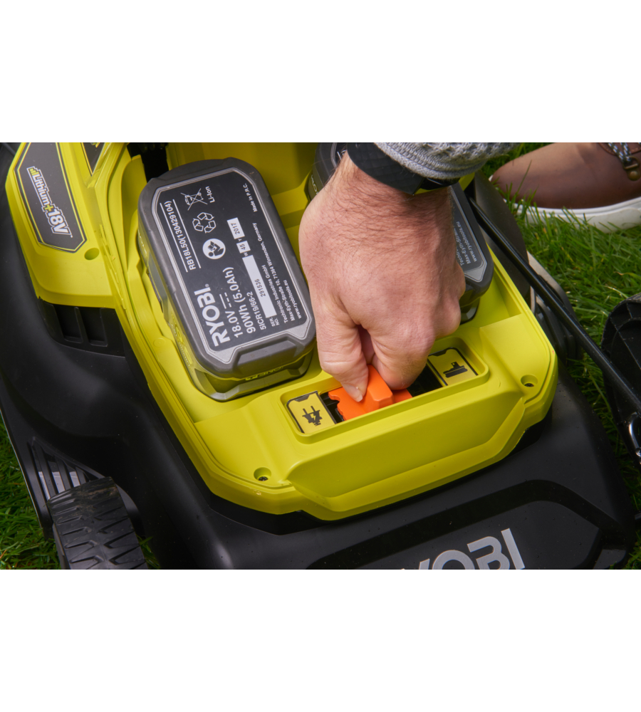 TAGLIAERBA IBRIDO BATTERIA ED ELETTRICO RYOBI "RY18LMH37A-250" TAGLIO 37CM 18V, DUE BATTERIE 5AH INCLUSE