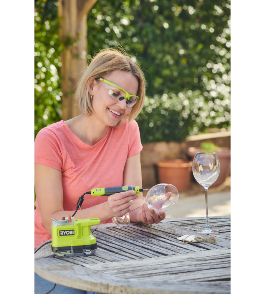 UTENSILE ROTATIVO COMPATTO A BATTERIA RYOBI "RRT18-0" 18V, SOLO CORPO MACCHINA