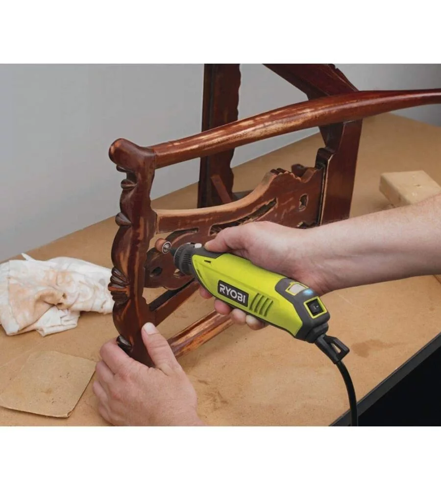 UTENSILE ROTATIVO EHT150V DA 150 WATT CON 115 ACCESSORI INCLUSI - RYOBI