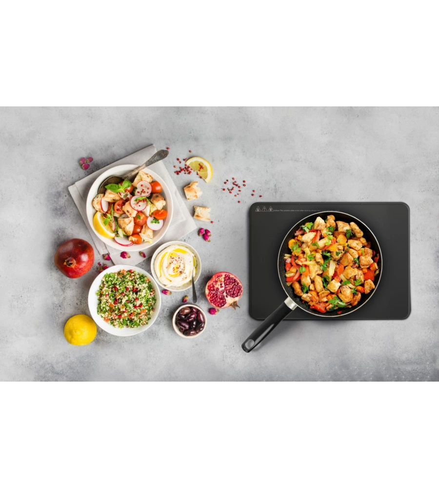 FORNELLO DA CAMPEGGIO ELETTRICO BRUNNER "HOT POINT INDUCTION" IN VETROCERAMICA CON GRILL UNICO 37X27X4,8 CM