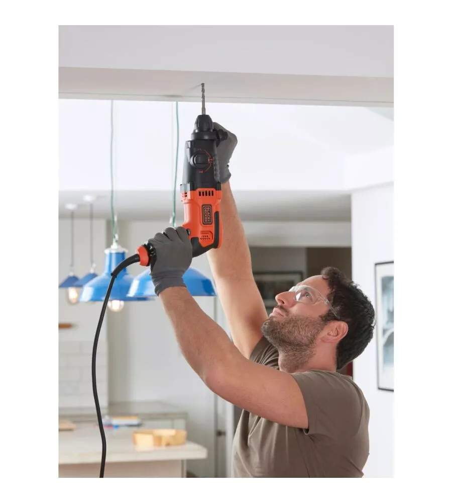 MARTELLO TASSELLATORE ELETTRICO BLACK+DECKER "BEHS01-QS" 1,4 J 650 W