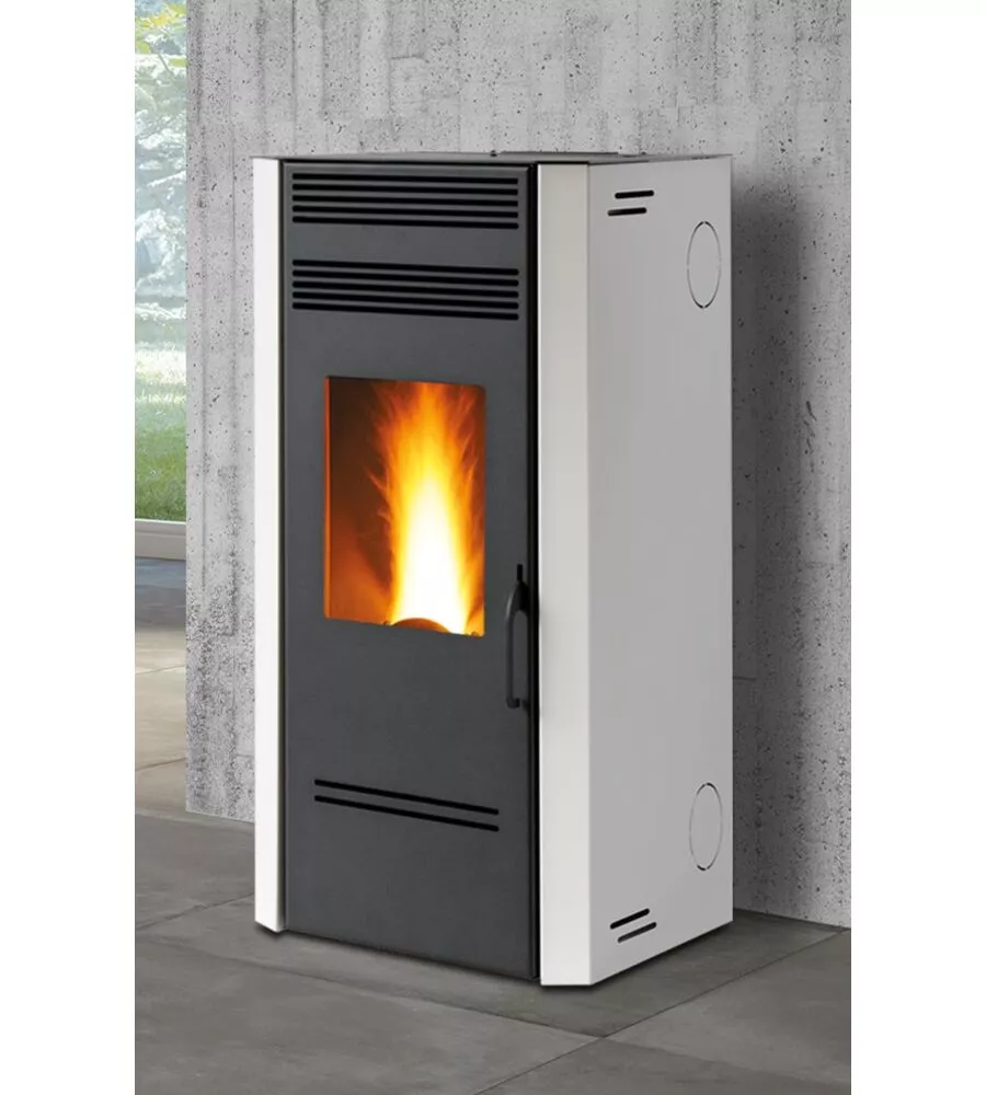 STUFA A PELLET VENTILATA E CANALIZZATA CARIS "BLUMA" BIANCO 7,1 KW