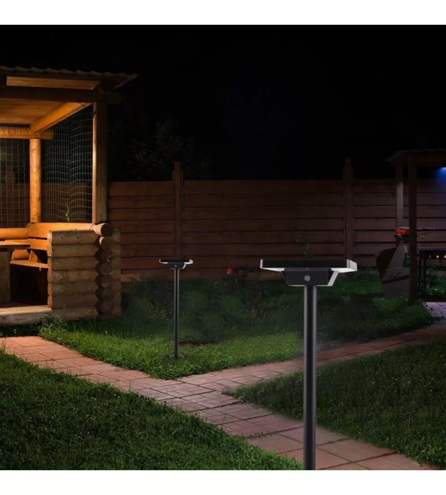 PIANTANA SOLARE DA GIARDINO 2W CON SENSORE, 15,5X72 CM