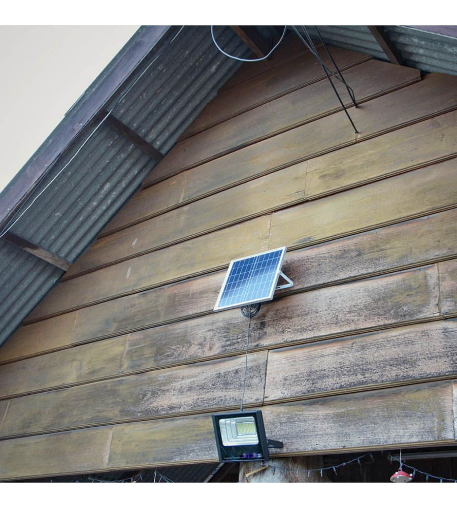 FARO LED CON TELECOMANDO E PANNELLO SOLARE 50W, 6000K