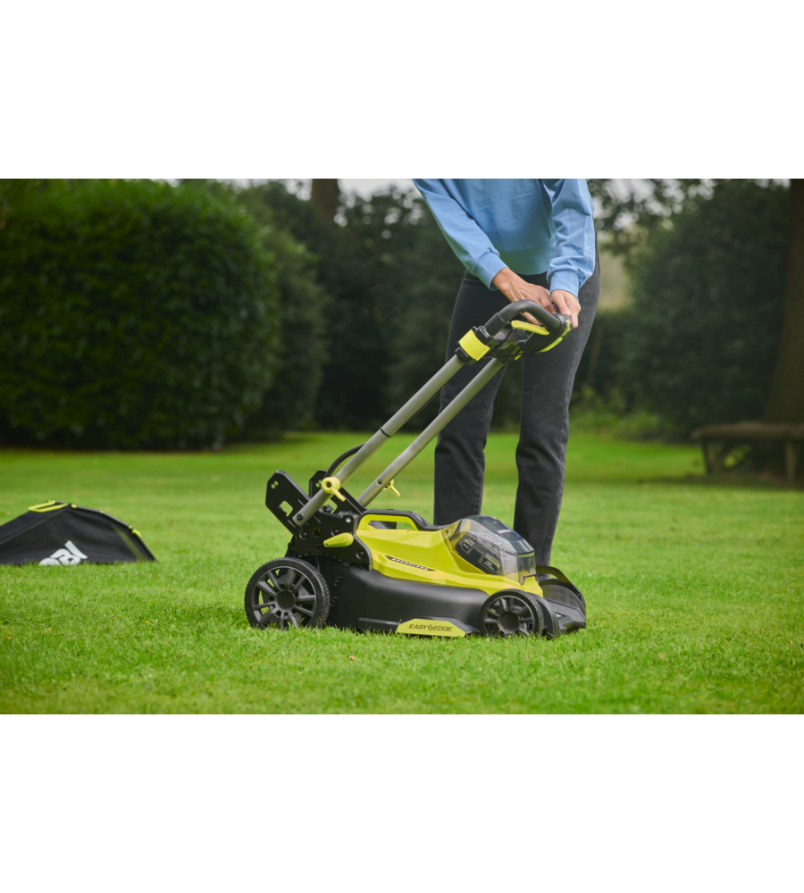 TAGLIAERBA A BATTERIA RYOBI "RY18LMX40C-150" TAGLIO 40CM 18V,BATTERIA 5.0AH INCLUSA