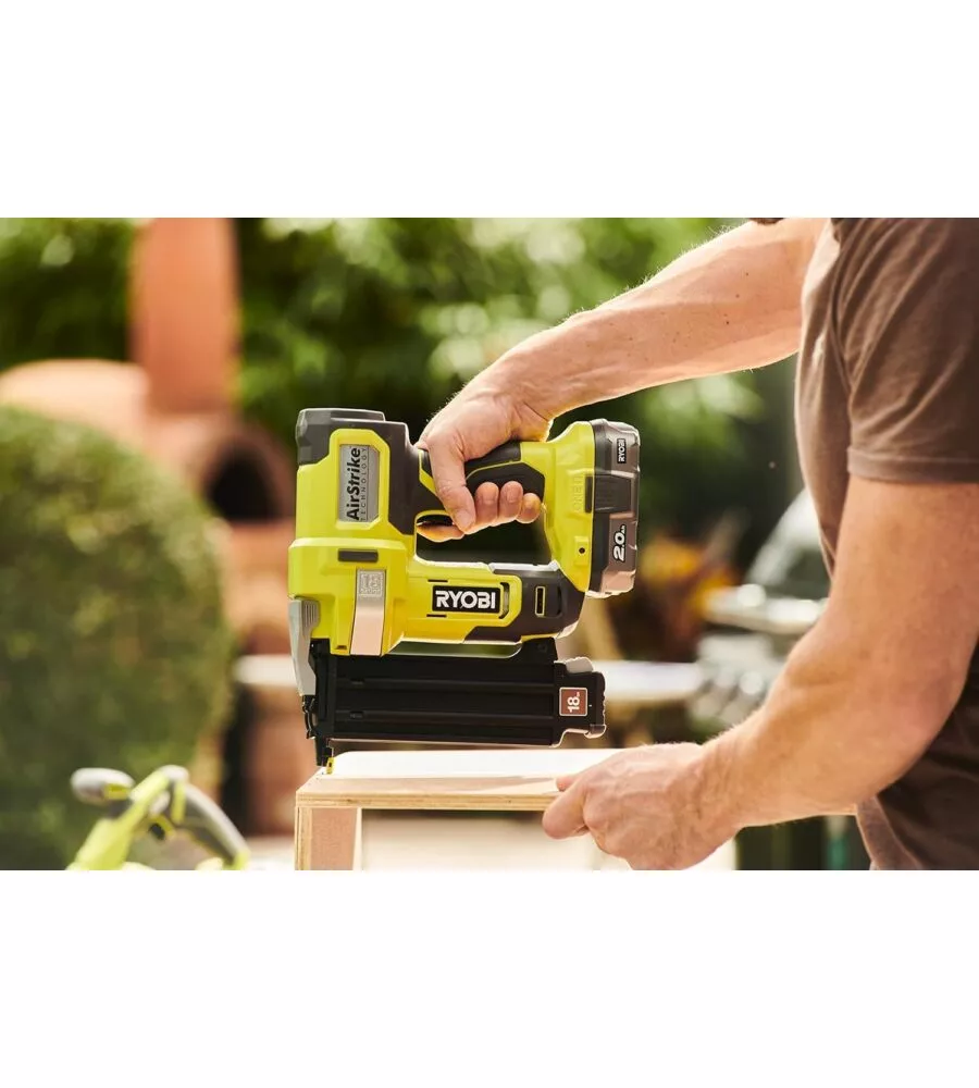 GROPPINATRICE RYOBI - R18GN18-0 18V ONE+ TECNOLOGIA AIRSTRIKE - SOLO CORPO MACCHINA