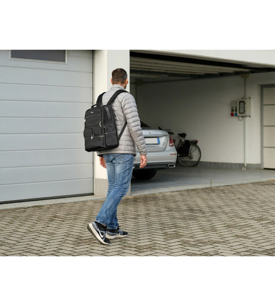 ZAINO MULTIFUNZIONE LAMPA ULTRARESISTENTE IN NYLON, 32X45X22 CM - 99413