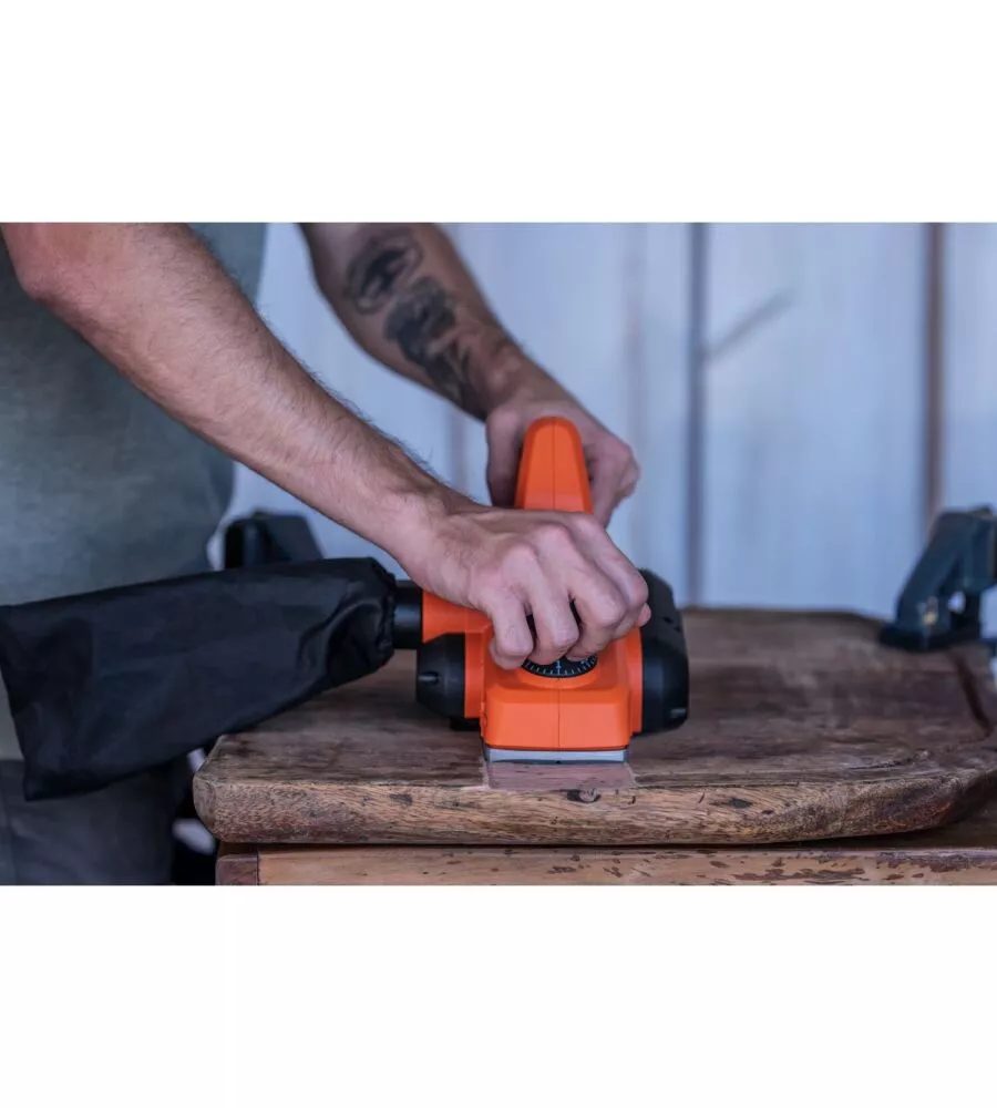 PIALLETTO ELETTRICO BLACK+DECKER "BEW712-QS" LARGHEZZA DI PIALLATURA 82 MM 650W