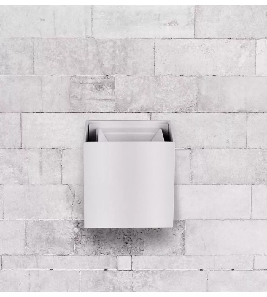 APPLIQUE LED DA ESTERNO QUADRATA A DOPPIO FASCIO LUMINOSO VTAC BIANCO 3000K