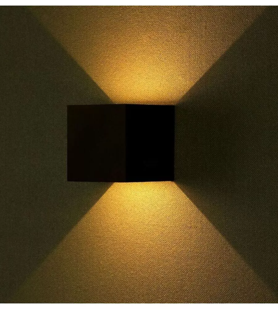 APPLIQUE LED DA ESTERNO QUADRATA A DOPPIO FASCIO LUMINOSO VTAC NERO 4000K