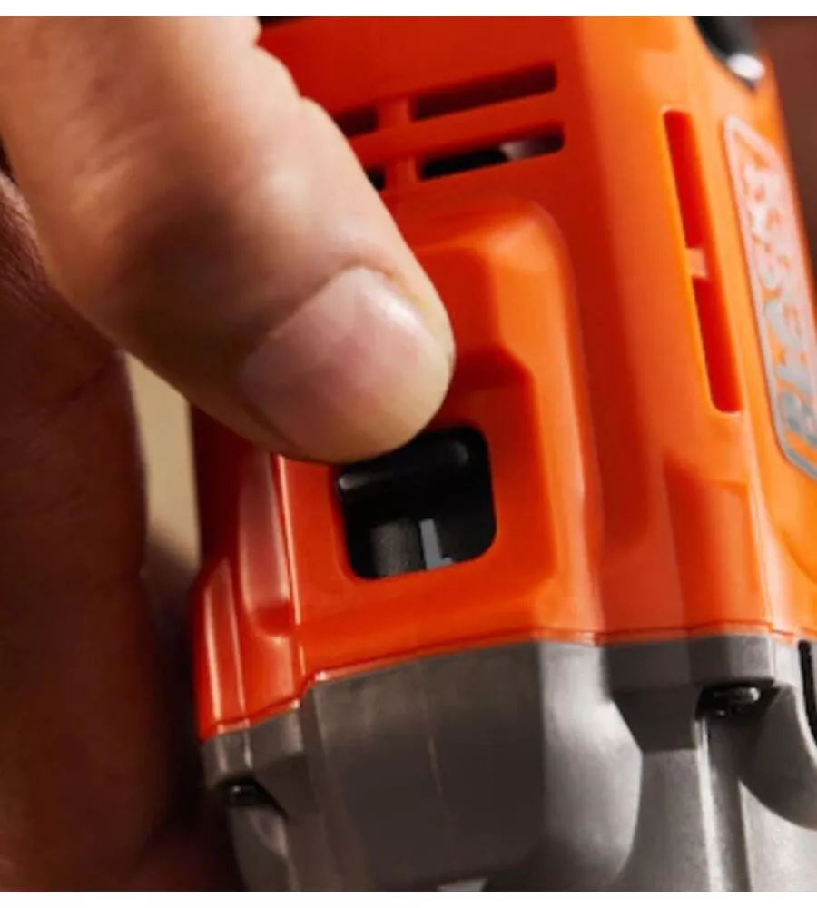 KIT TRAPANO AVVITATORE A BATTERIA BLACK+DECKER "BCD382D1XK-QW" BATTERIA INCLUSA 18V