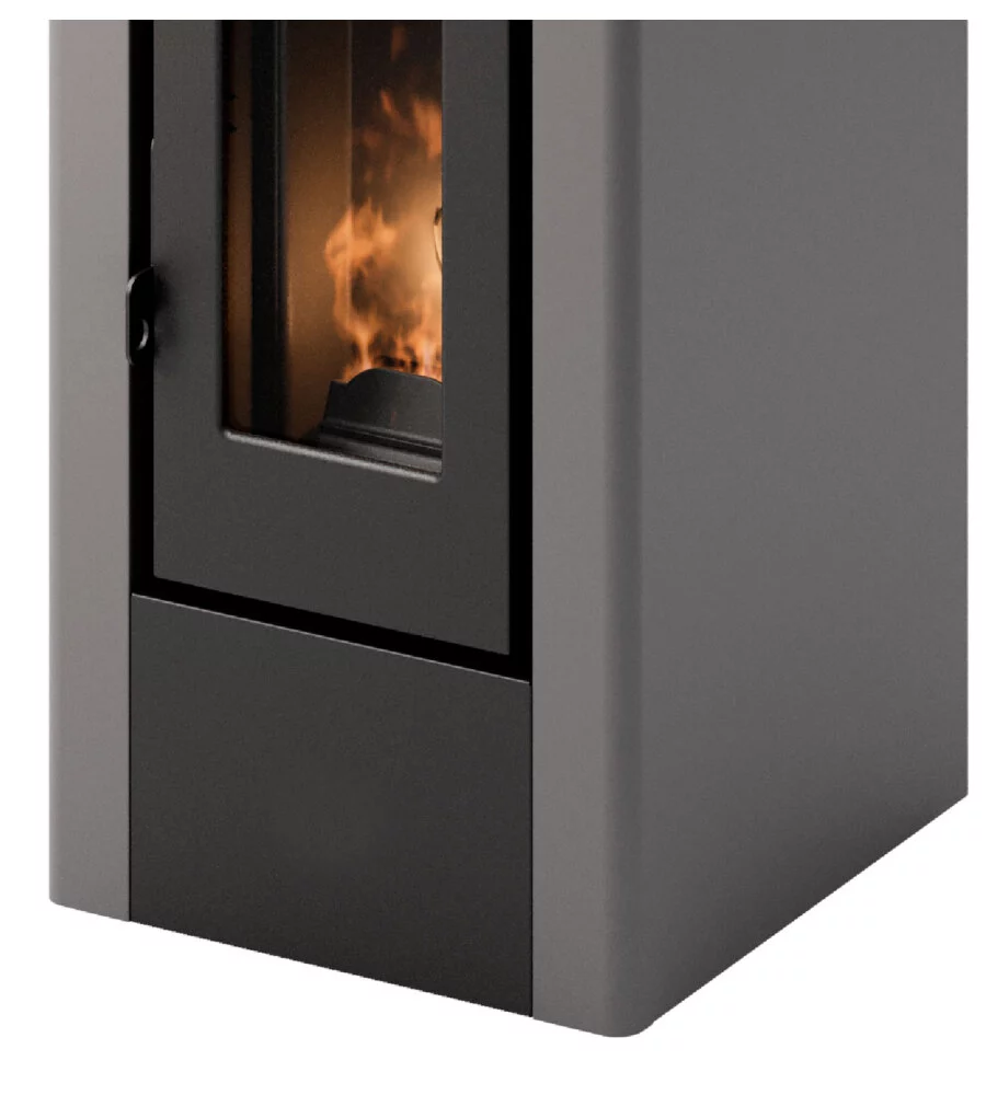 STUFA A PELLET FREEPOINT "PIKO 6" TITANIO 5,5 KW