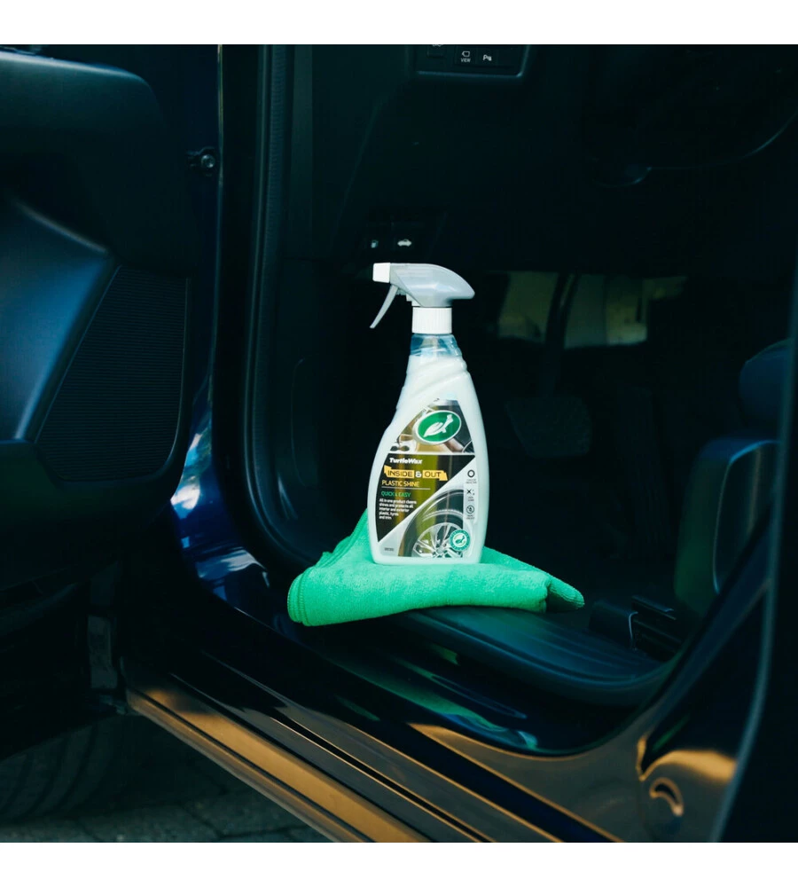 Trattamento per plastiche interne ed esterne TurtleWax 500ml