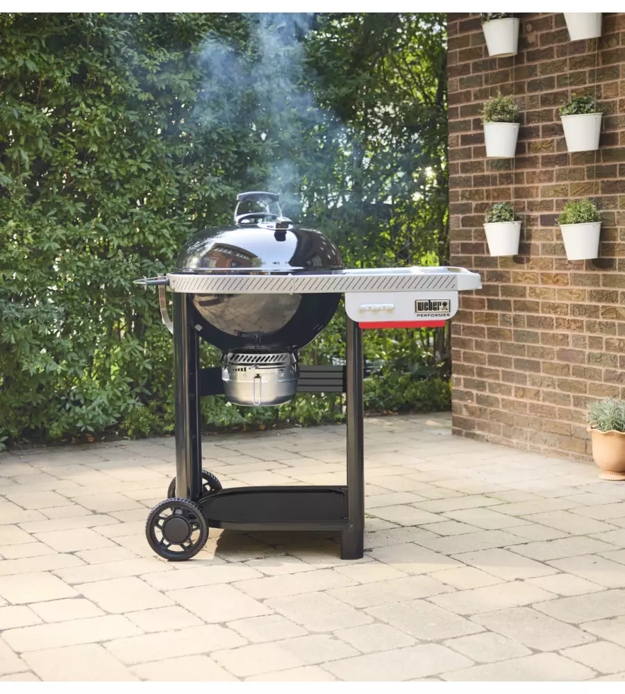 BARBECUE A CARBONE WEBER "PERFORMER" NERO Ø57 CM