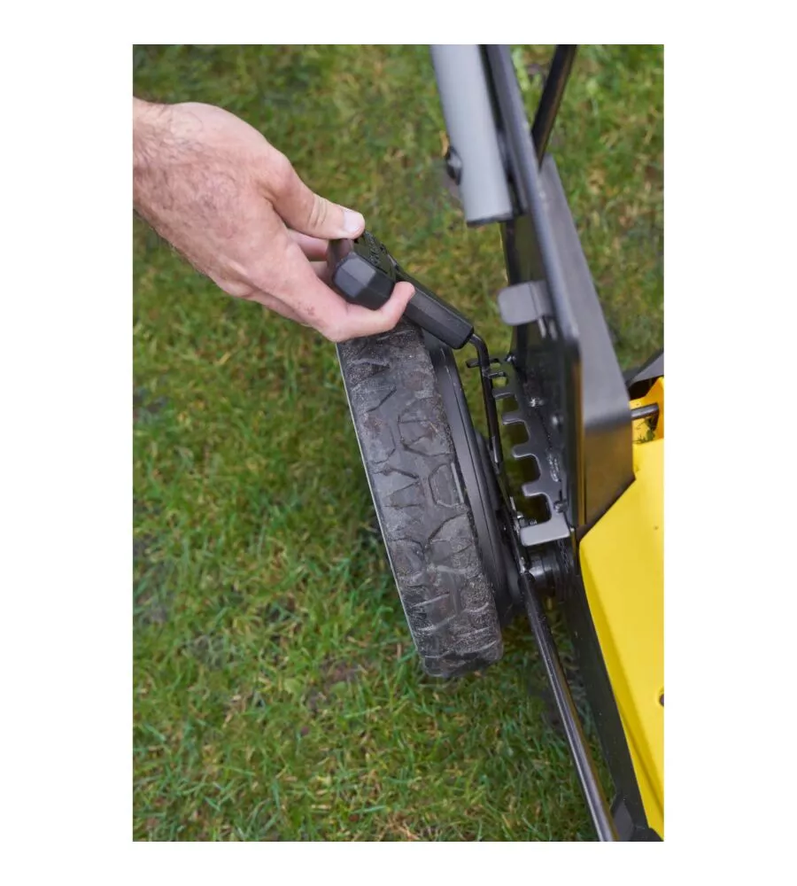 TAGLIAERBA SEMOVENTE A BATTERIA STANLEY FATMAX 18V, SOLO CORPO MACCHINA