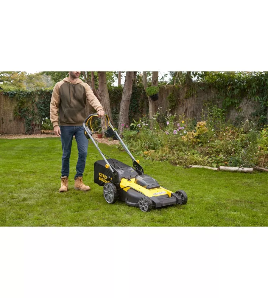 TAGLIAERBA SEMOVENTE A BATTERIA STANLEY FATMAX 18V, SOLO CORPO MACCHINA