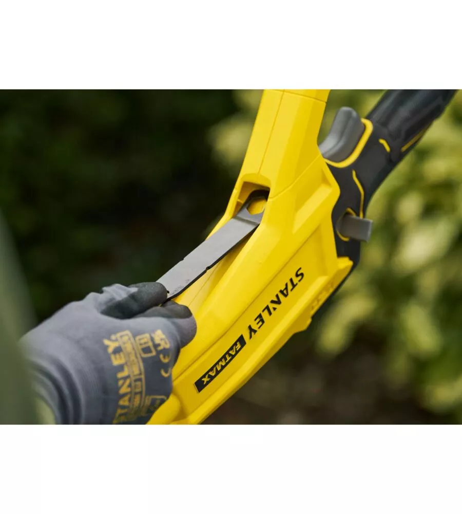 POTATORE A CATENA TELESCOPICO A BATTERIA STANLEY FATMAX 18V, SOLO CORPO MACCHINA