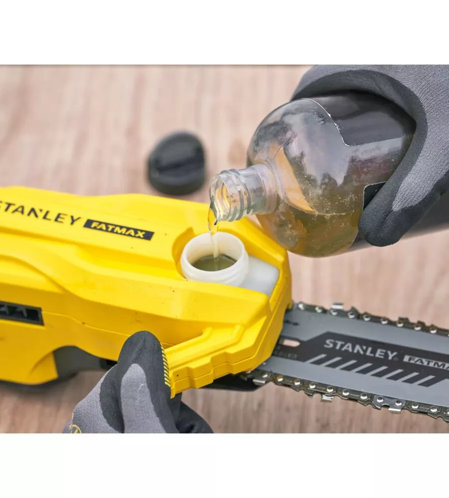 POTATORE A CATENA TELESCOPICO A BATTERIA STANLEY FATMAX 18V, SOLO CORPO MACCHINA