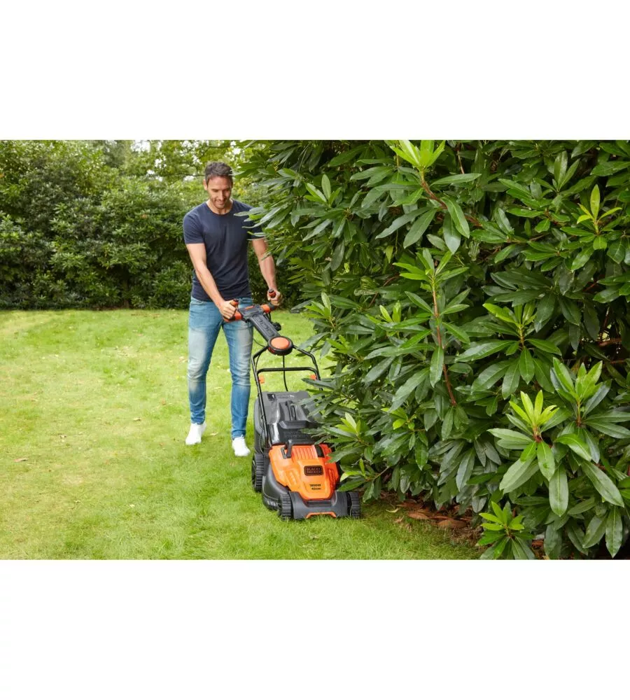 TAGLIAERBA ELETTRICO BLACK+DECKER TAGLIO 42 CM 1800 W