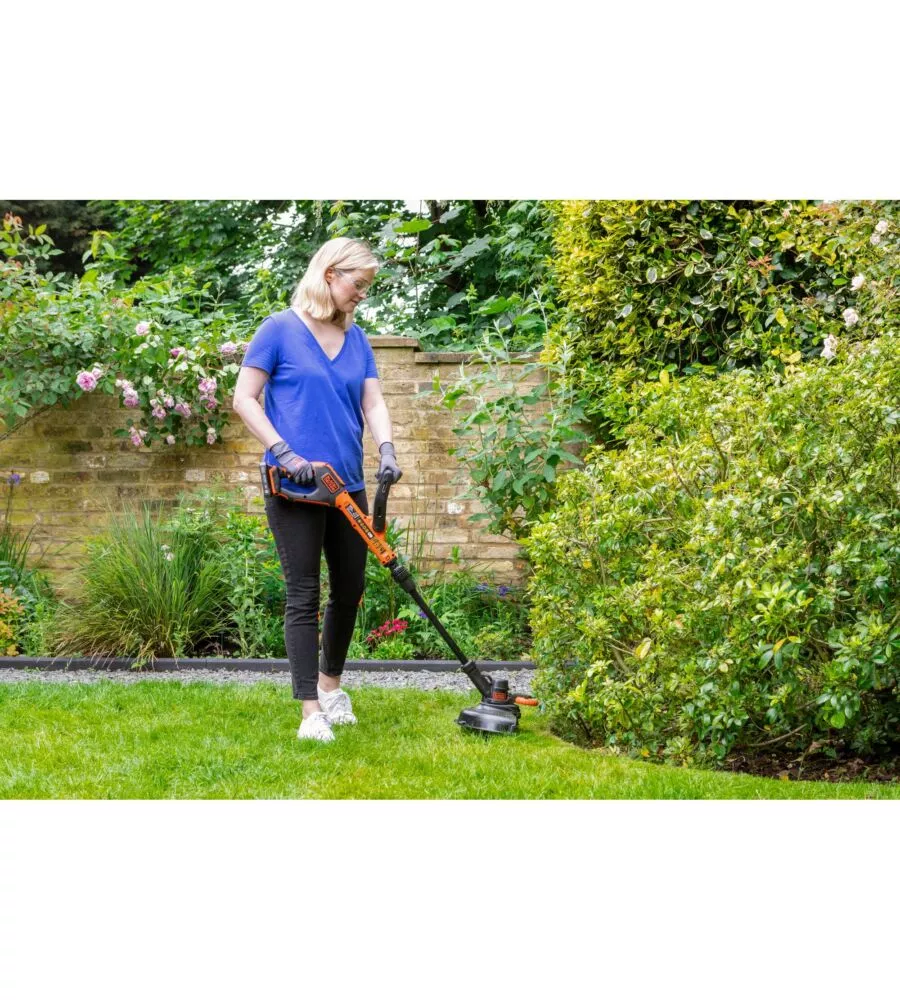 TAGLIABORDI A BATTERIA BLACK+DECKER 18V 2AH E CARICABATTERIA