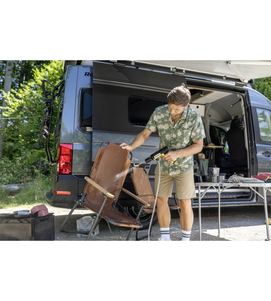 Idropulitrice a batteria a freddo portatile Karcher "OC Handheld Compact" 15 bar 150 l/h 5V