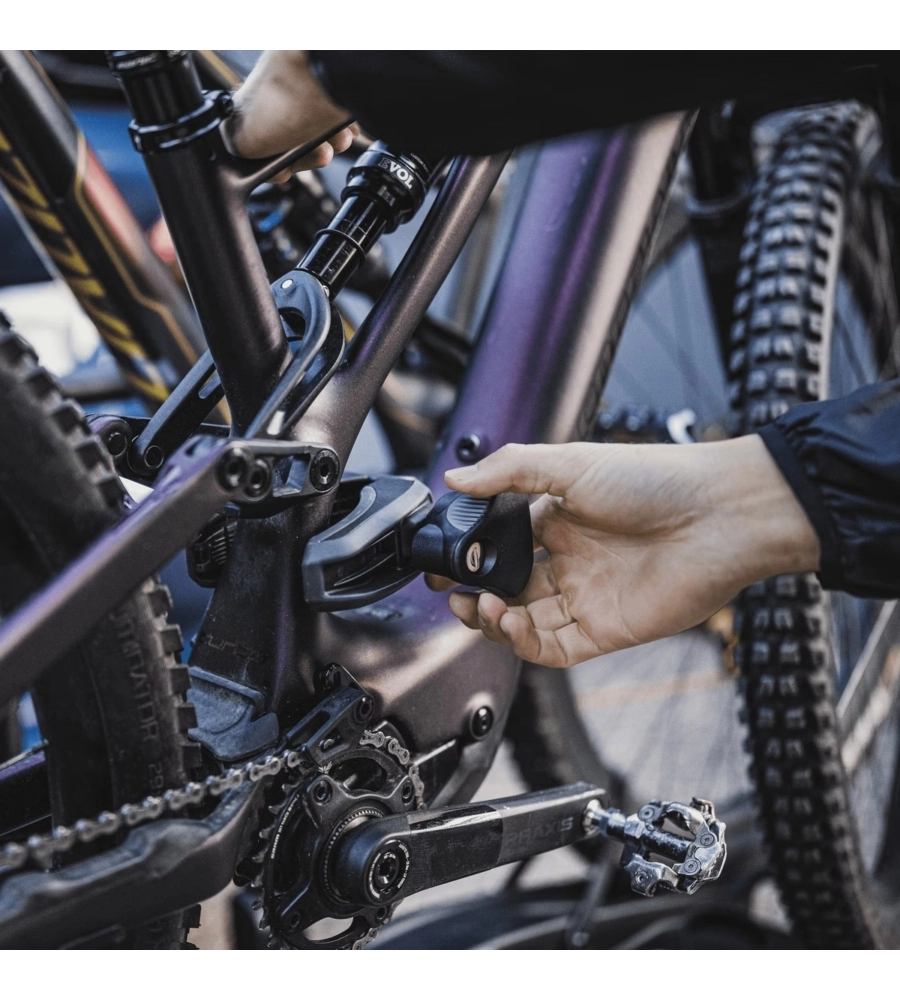 Portabici da gancio traino Fix4Bike Thule "EasyFold XT F" 2 biciclette