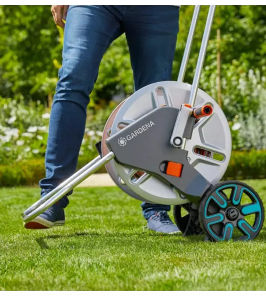 Carrello avvolgitubo manuale Gardena "Clever Roll M Metal" in metallo 60 mt