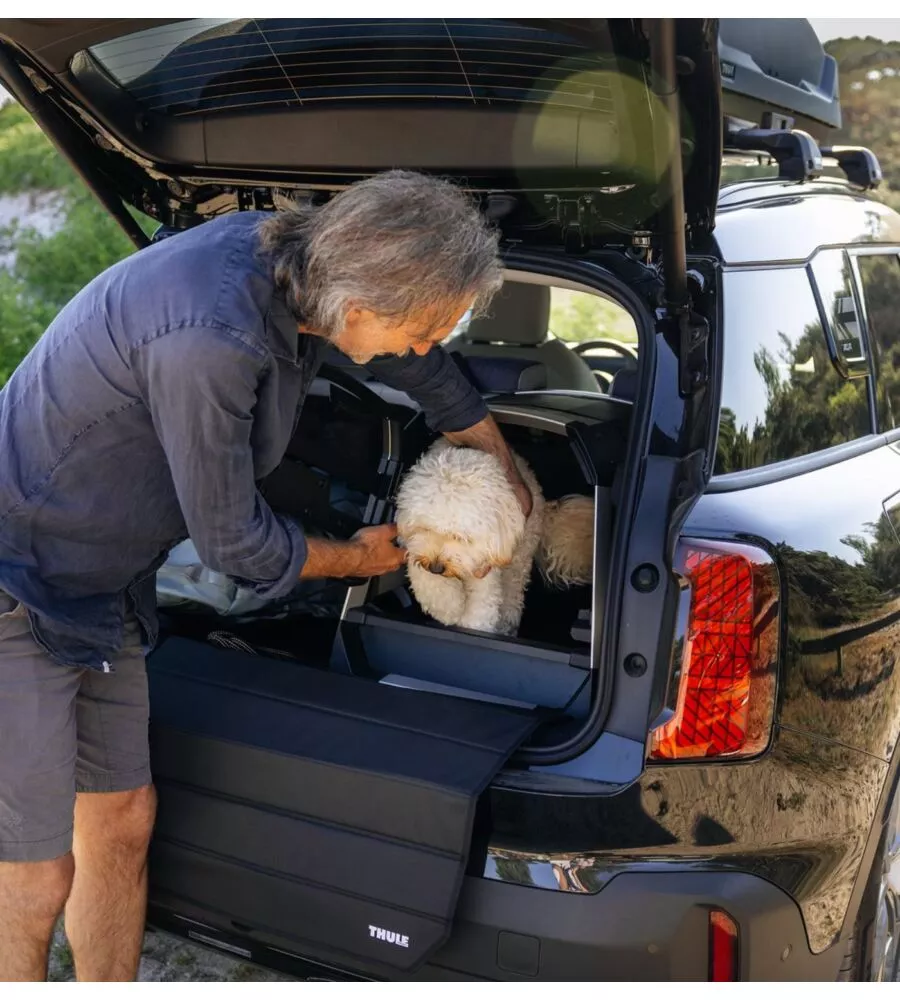 Trasportino cane auto Thule "Allax Threshold Compatible M" 35 kg 65x65x82-90 cm