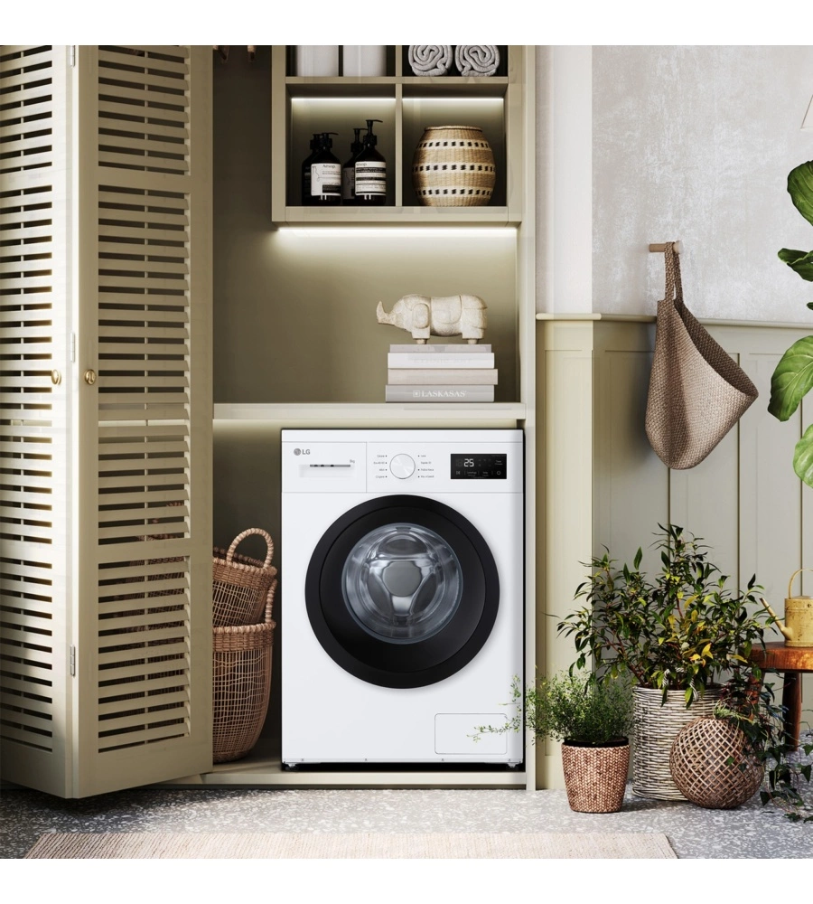 Lavatrice slim LG "F4NA10S8NWK" carico 8 kg classe energetica A