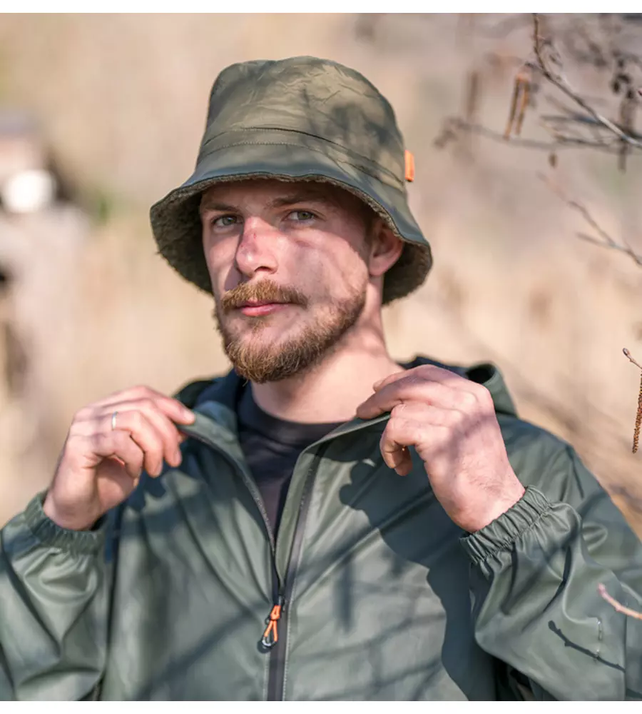 Cloche Kapriol reversibile verde militare