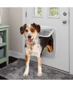 PORTINA PER CANI DI TAGLIA MEDIA E GRANDE FERPLAST "SWING 15" CON CHIUSURA 4 VIE E PROTEZIONE ARIA IN PLASTICA BIANCO 41,2X9,6X48,2 CM