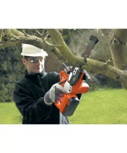 MOTOSEGA A BATTERIA BLACK&DECKER BARRA 20 CM 18V 2AH