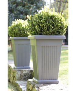 VASO PIRAMIDE C/SOTTOVASO GRIGIO