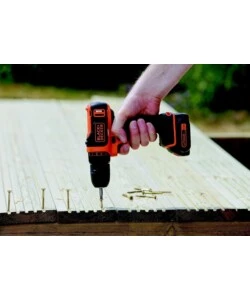TRAPANO AVVITATORE A BATTERIA COMPATTO BLACK+DECKER "BDCDD12KB-QW" 2 BATTERIE 10,8V 1,5AH