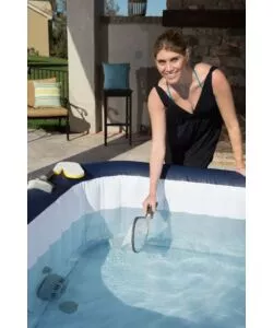 KIT PER LA PULIZIA DELLE PISCINE LAY-Z-SPA BESTWAY - COD. 60310