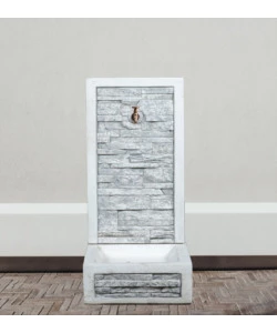 FONTANA DA GIARDINO A MURO "ADIGE" ANTICATO COLORE GRIGIO,  40X40X92 CM - KAM