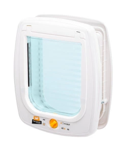 PORTINA PER GRANDI GATTI E PICCOLI CANI FERPLAST "SWING 9" CON CHIUSURA 4 VIE, PROTEZIONE ARIA, CHIUSURA AMMORTIZZATA IN PLASTICA BIANCO 26,2X10,2X31,2 CM