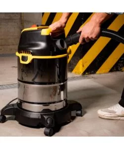 ASPIRATORE SOLIDI LIQUIDI ELETTRICO STANLEY "SXVC30XTDE" 1600W 30LT 36,5 L/S