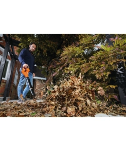 SOFFIATORE DA GIARDINO BLACK + DECKER "GWC1820PC-QW" CON BATTERIA AL LITIO POWER COMMAND 18V 2.0AH.