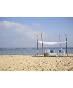 SET DA GIARDINO KETER "CORFU LOUNGE" IN POLIPROPILENE BIANCO 4 SEDUTE E TAVOLINO