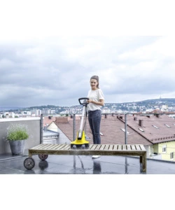 LAVASUPERFICI KARCHER PCL4 CON SPAZZOLE ROTANTI 600 WATT
